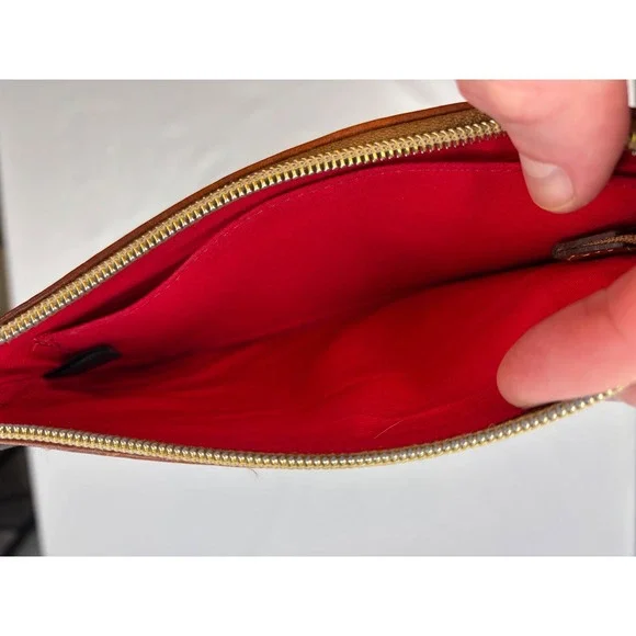 Dooney & Bourke Tote Bag in a Gray Crocodile-Embossed Leather Finish - Picture 12 of 16